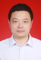 石坚.jpg